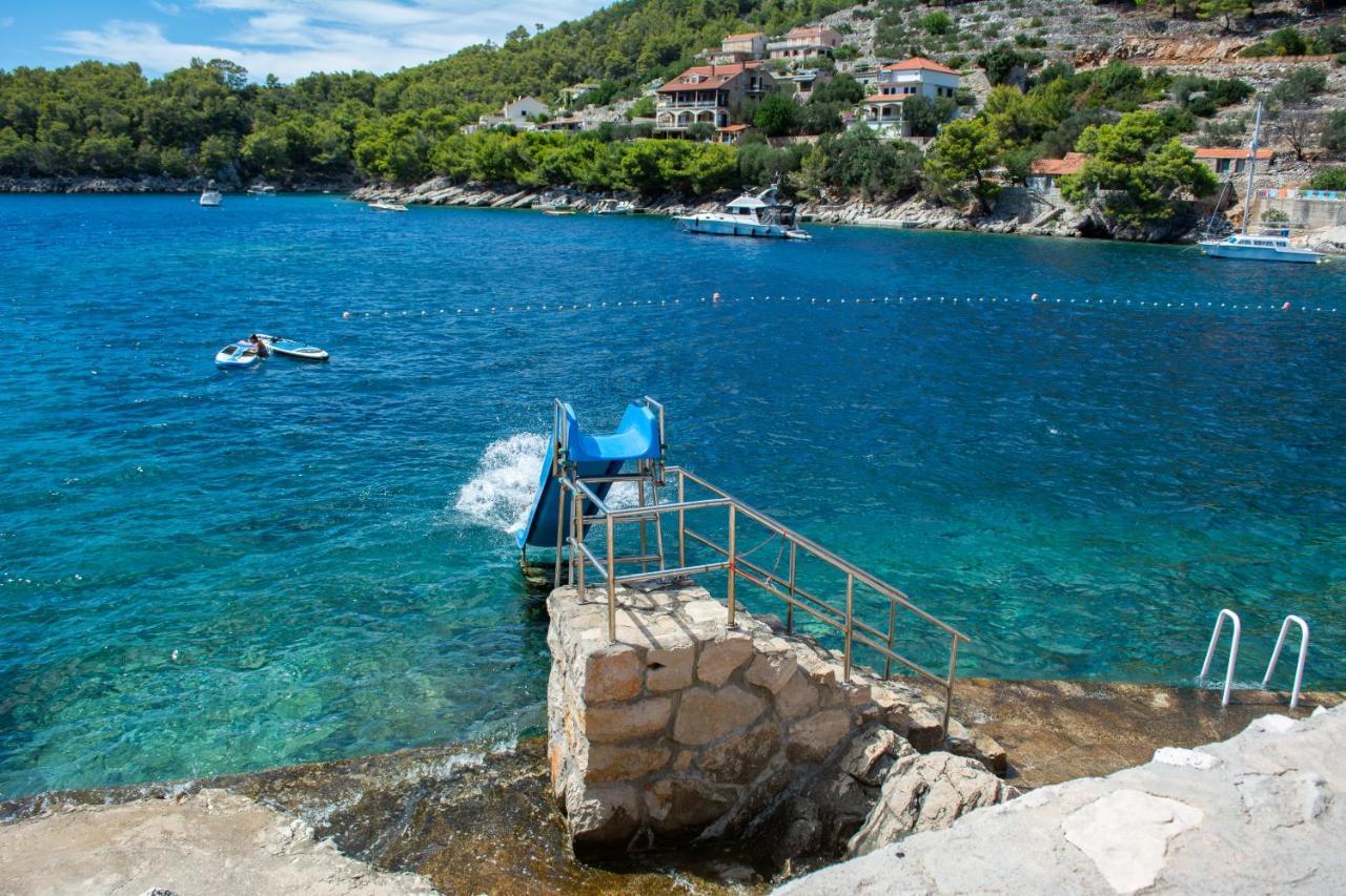 Вилла Stone House Dioniz Brnistrova Экстерьер фото