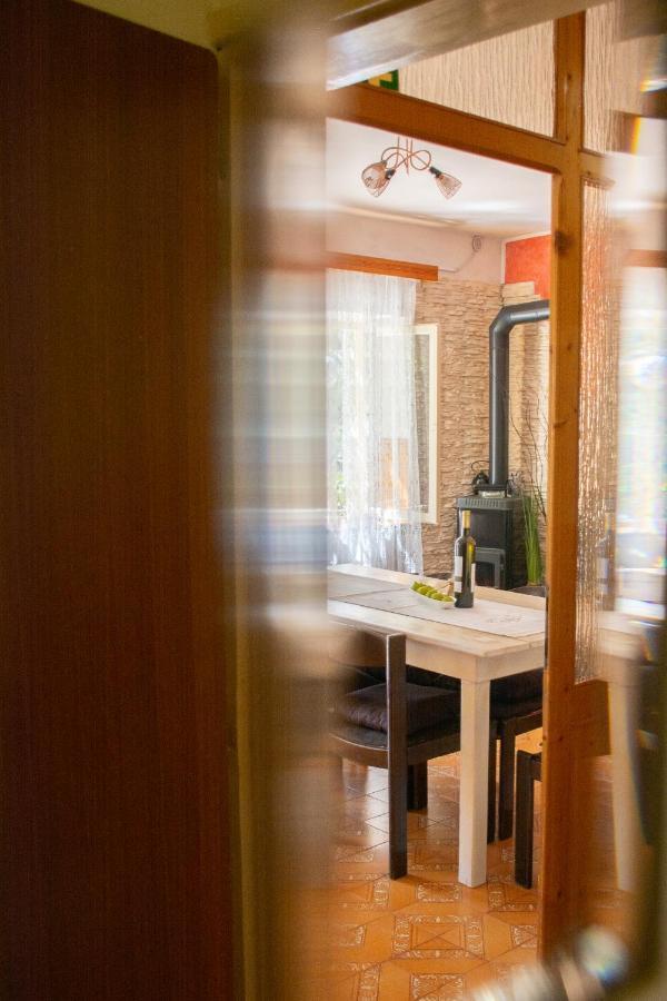 Вилла Stone House Dioniz Brnistrova Экстерьер фото